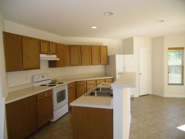 Building Photo - 816 Statler Dr