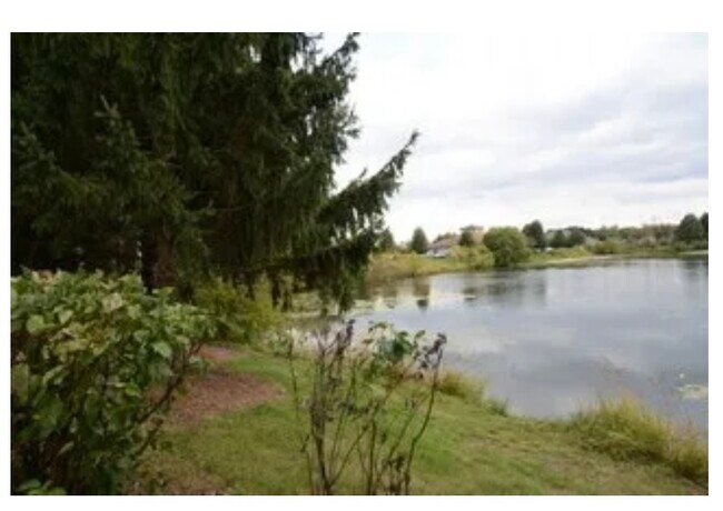 Building Photo - 1277 Sandhurst Ln