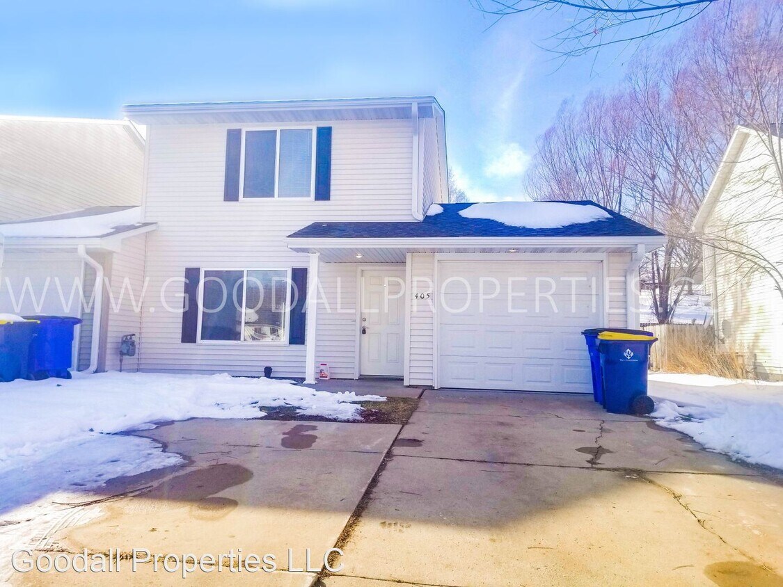 Foto principal - 3 br, 1.5 bath House - 405 Hazel St