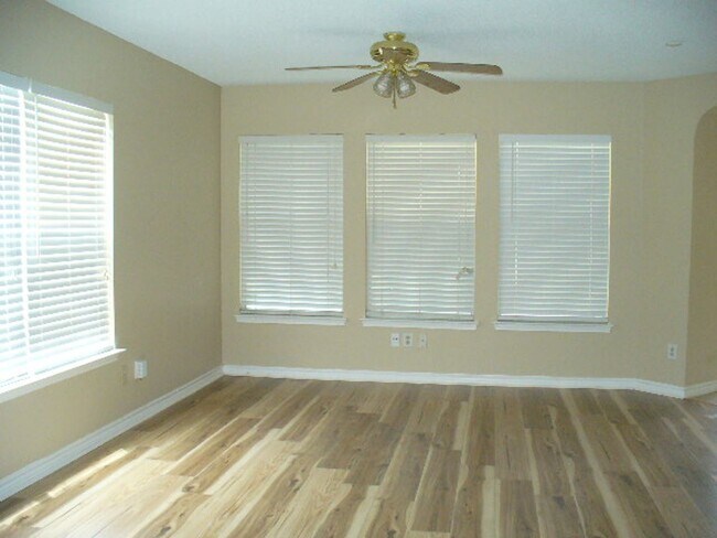 Foto del edificio - Ready for Move-In