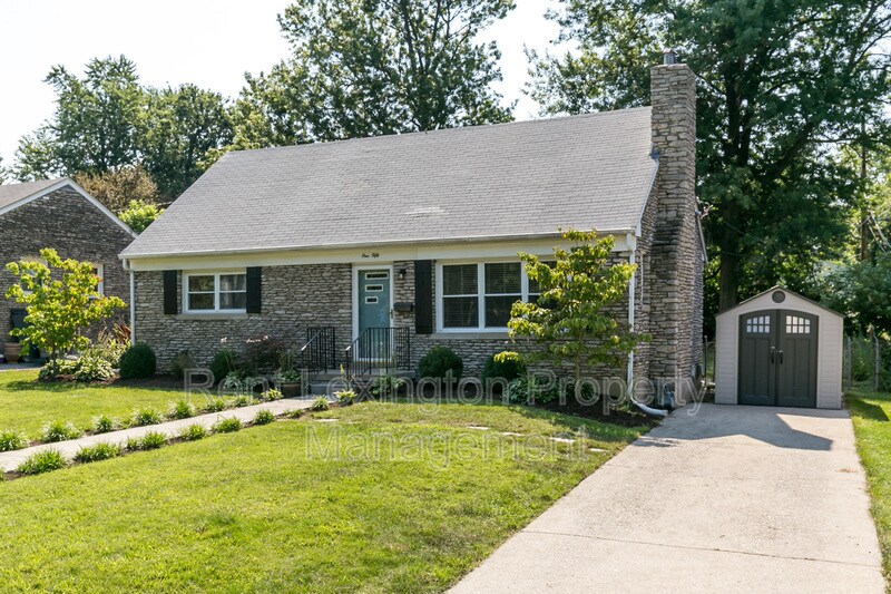 Primary Photo - 150 St James Dr