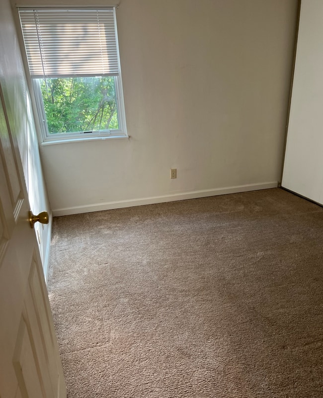 32 Woodglen Apartment, Arnold, MO 63010 Apartments in Arnold, MO