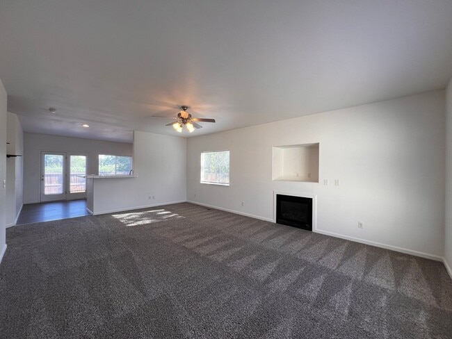 Building Photo - Mallard Estates 4 Bedroom, 2 Bath Home- Fallon, NV