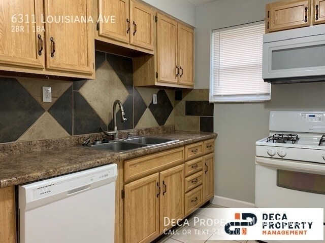 Building Photo - 2 Bedroom House Rental