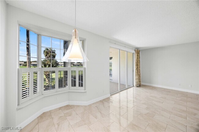 Foto del edificio - 85 Silver Oaks Cir