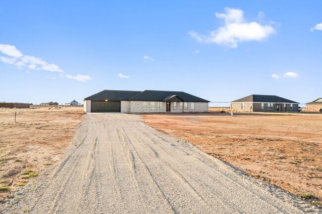 Building Photo - 10213 N County Rd 2800