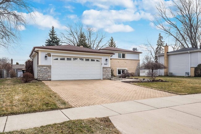 Building Photo - 2407 N Lafayette St