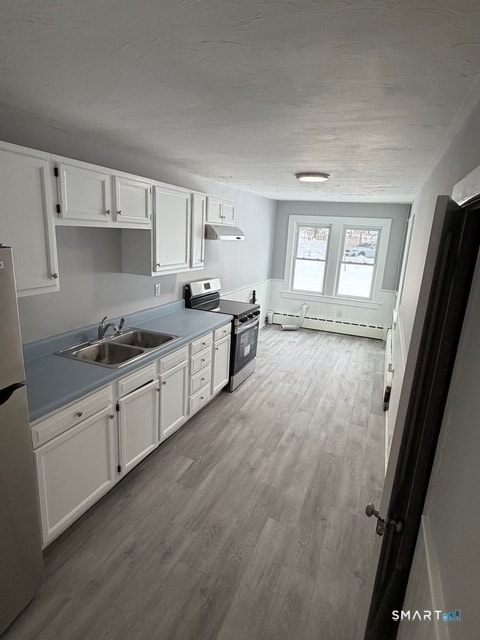 Building Photo - 122 River Rd