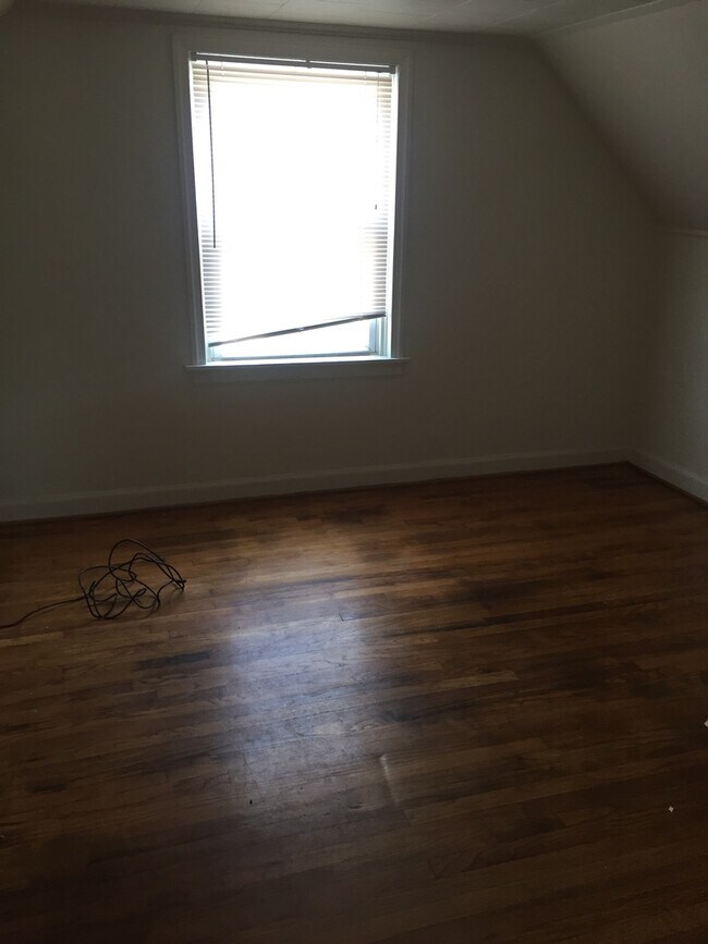 Foto del edificio - 1005 Nancy Ln SE