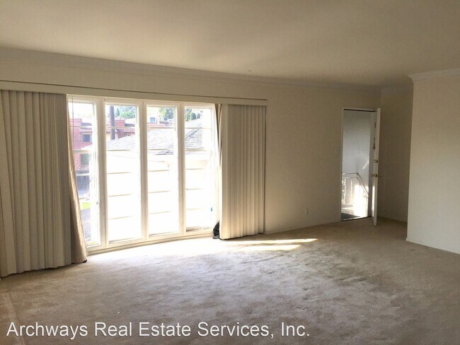 Foto del edificio - 1966-1970 S Beverly Glen Blvd