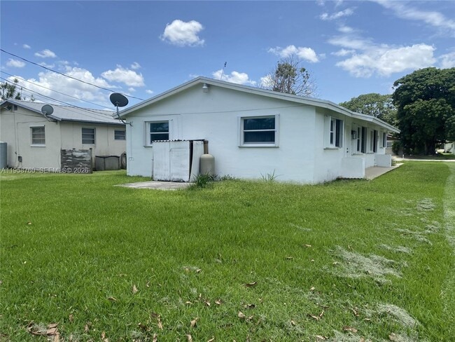 Foto del edificio - 25423 SW 107th Ct