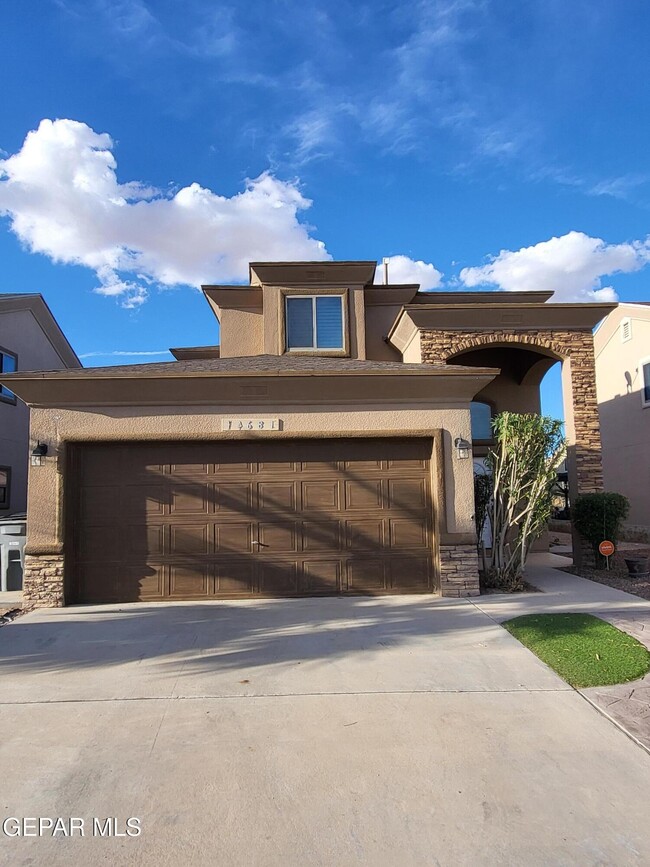 Building Photo - 14681 Spanish Point Dr