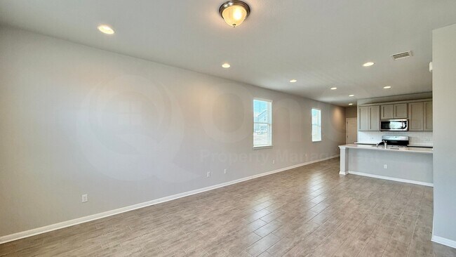 Foto del edificio - 12411 Zenyatta Dr