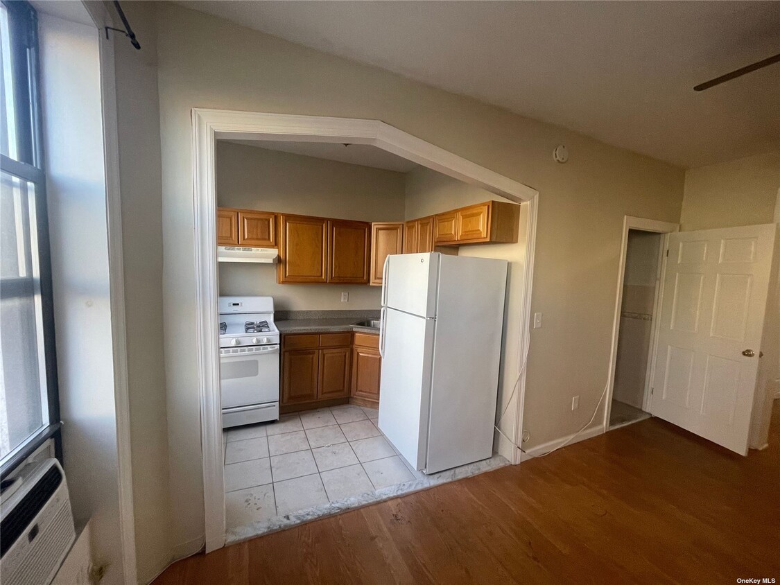 447 51st St Unit 1, Brooklyn, NY 11220 - Room for Rent in Brooklyn, NY ...