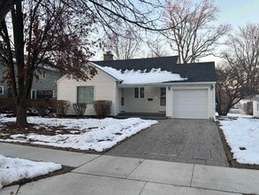 Building Photo - 23822 Amboy St