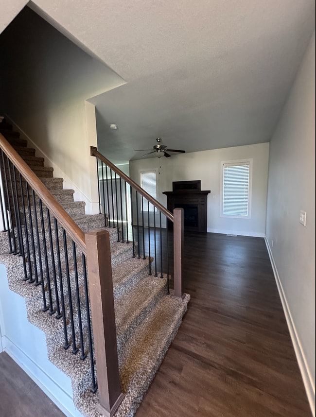 Building Photo - Beautiful, single-family home in Altoona! Call Today!