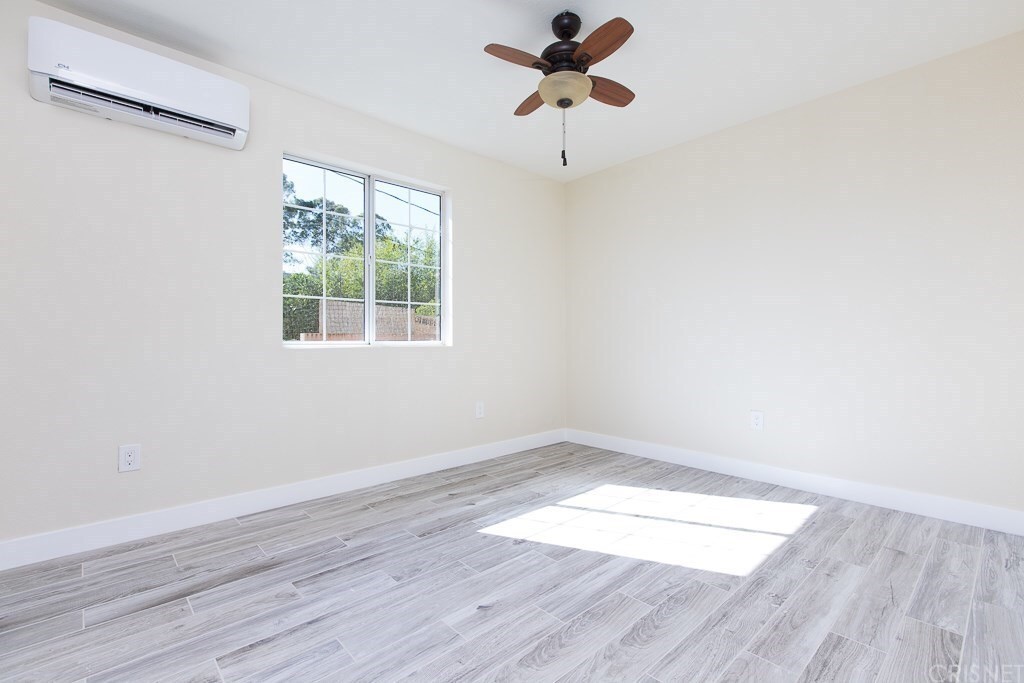 Bedroom 1 - 11602 Lull St