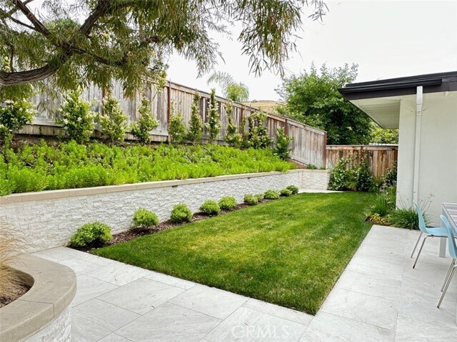 Building Photo - 19492 Sierra Mia Rd