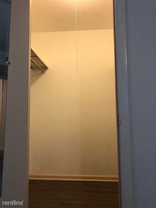 Foto del edificio - 3300 Pawnee Ave S