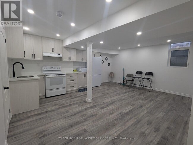 Building Photo - 312 Baker Hill Blvd.