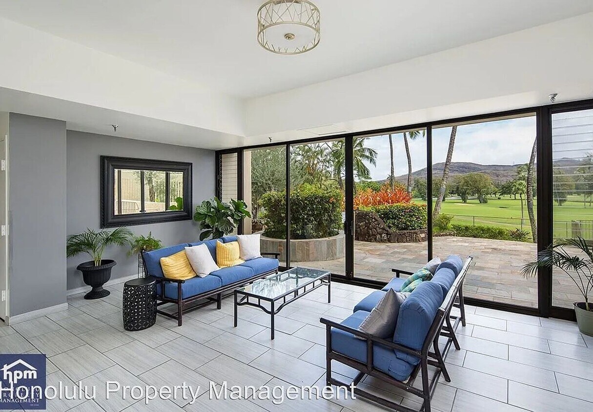 Primary Photo - Convenient 2 Bedroom Close to Everything