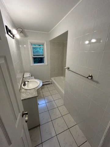 Bathroom - 30 Park St