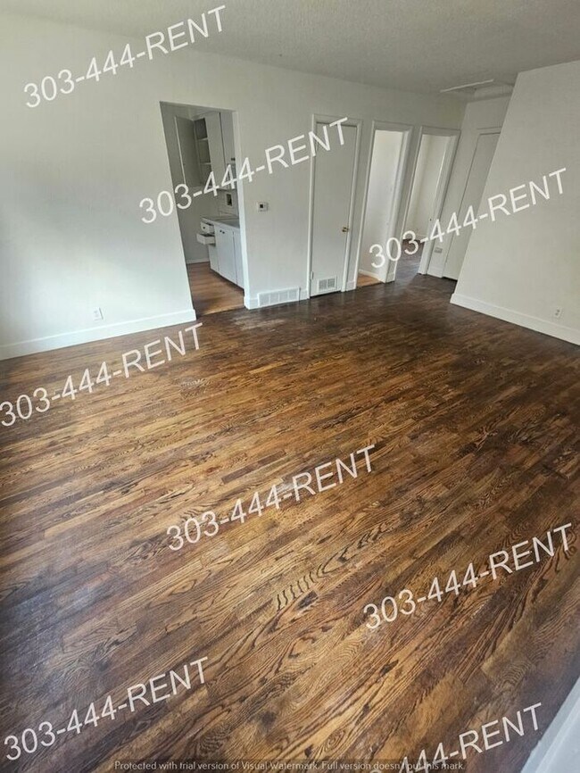 Building Photo - NICE - 2 bedroom 1 bathroom