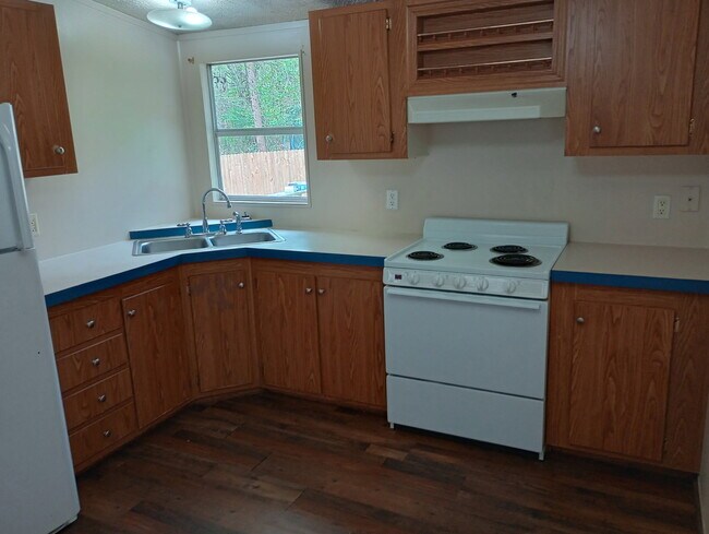 Foto del edificio - 19476 CR 2176