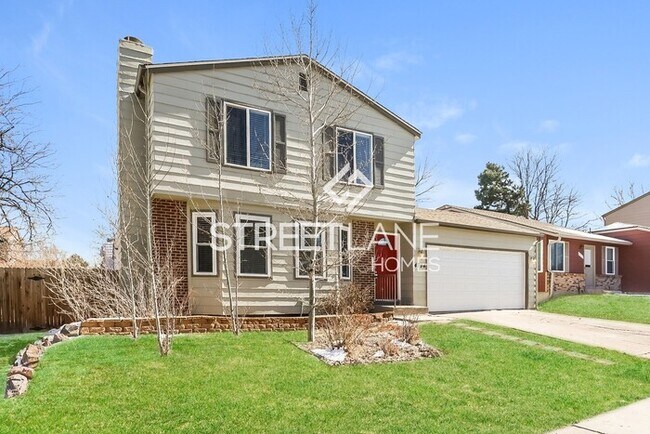 Building Photo - REDUCED!
