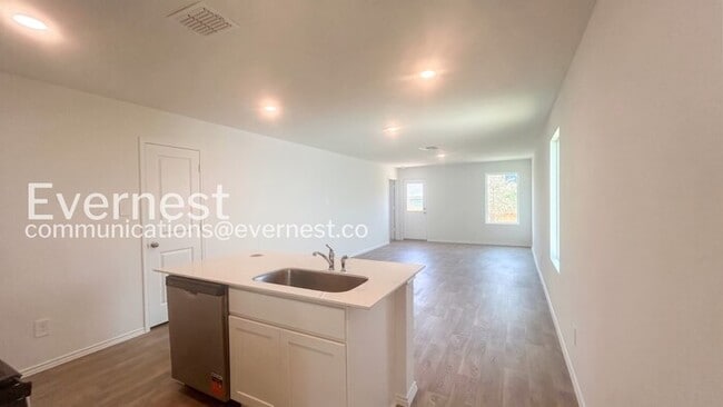 Building Photo - 5954 Celestite Bd
