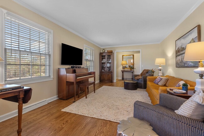 Foto del edificio - 5 Coleman Park Cir