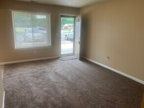 Building Photo - 19102 E 14 Mile Rd