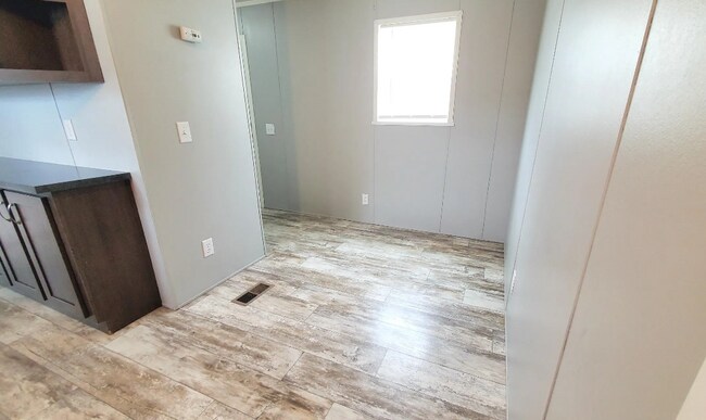 Foto del edificio - 9775 Spinnaker Dr