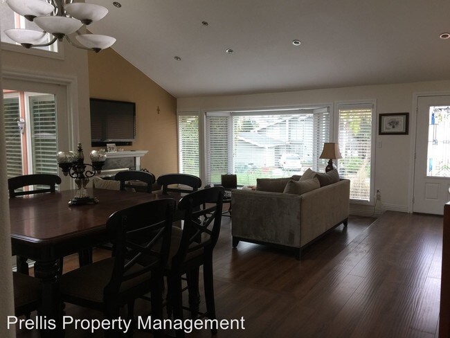 Building Photo - 17511 Tuscan Dr