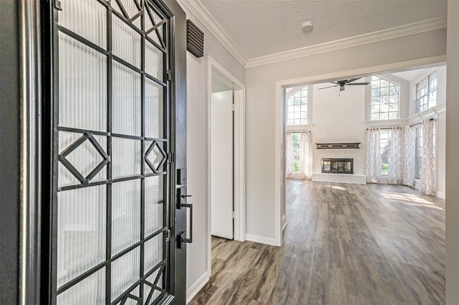 Foto del edificio - 20506 Park Pine Ln