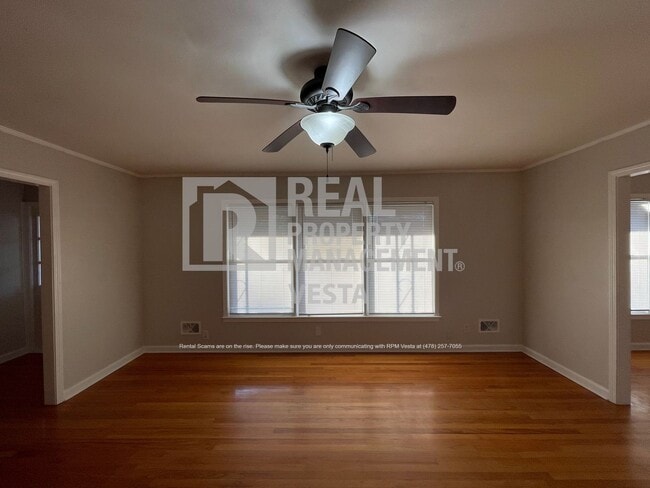 Foto del edificio - 7162 Everett Dr