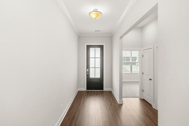 Building Photo - 3706 Apies St