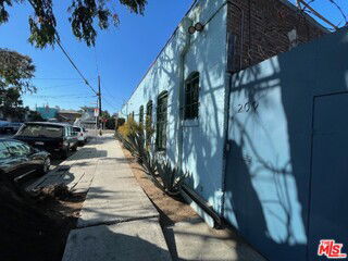 Foto del edificio - 209 San Juan Ave