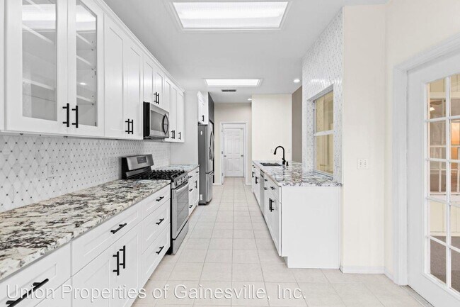 Building Photo - 4 br, 2 bath House - 4437 NW 36th Street