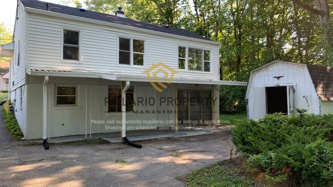 Building Photo - Newly Updated, 4 Bedroom  2 Bathroom Home ...