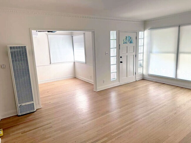 Foto del edificio - Olympic Duplex