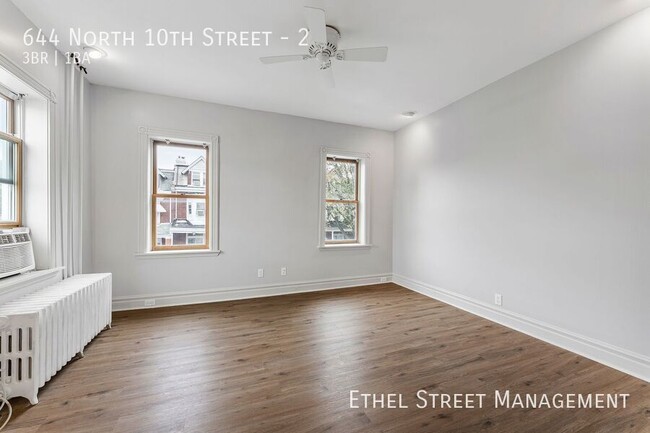 Foto del edificio - 644 N 10th St