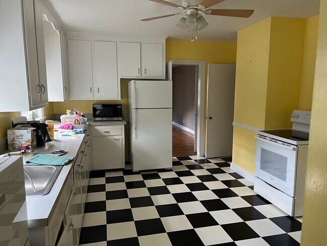 Building Photo - 1 Dwight St