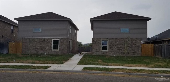 Building Photo - 419 N Lotto Ln