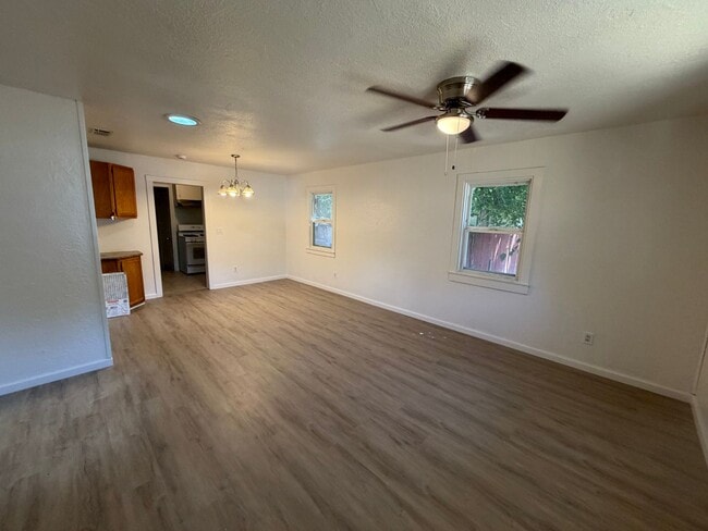 Photo - 2 Bedroom 1 Bath Home