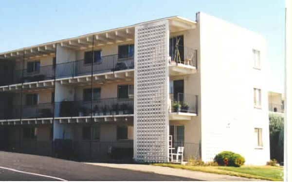 Building Photo - Marion Apartments