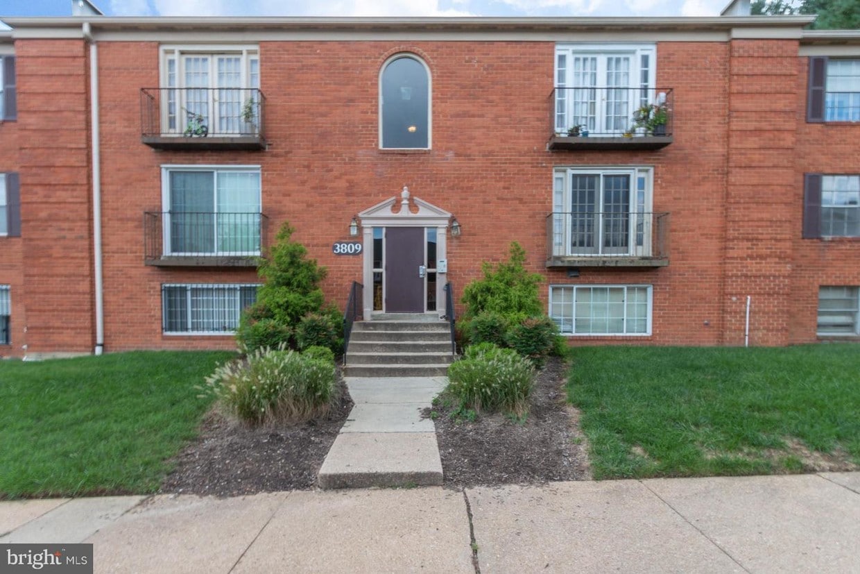 3809 Swann Rd Unit 102, Hillcrest Heights, MD 20746 Room for Rent in