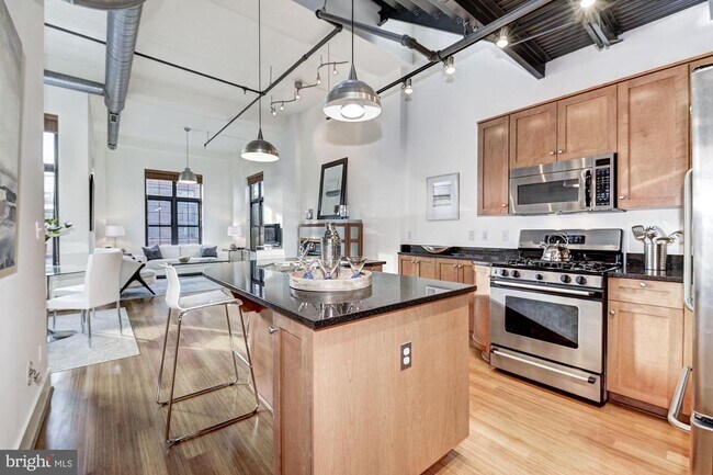 Foto del edificio - 2328 Champlain St NW