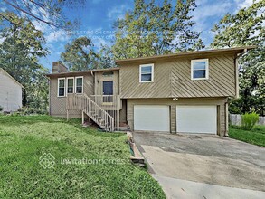 Building Photo - 5002 Maxanne Dr NW
