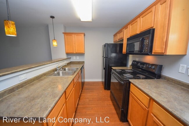 Building Photo - 2 br, 1.5 bath House - 1655 Parktown Place